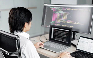 中国香港 ,php声明和调用变量的符号是什么？